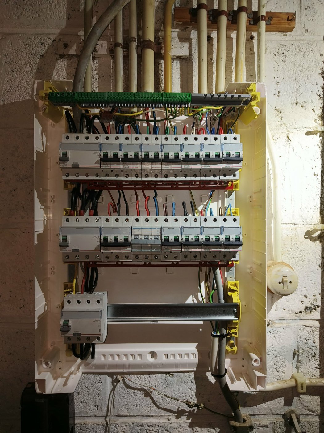 Nouveau tableau électrique après rénovation par Voltflow